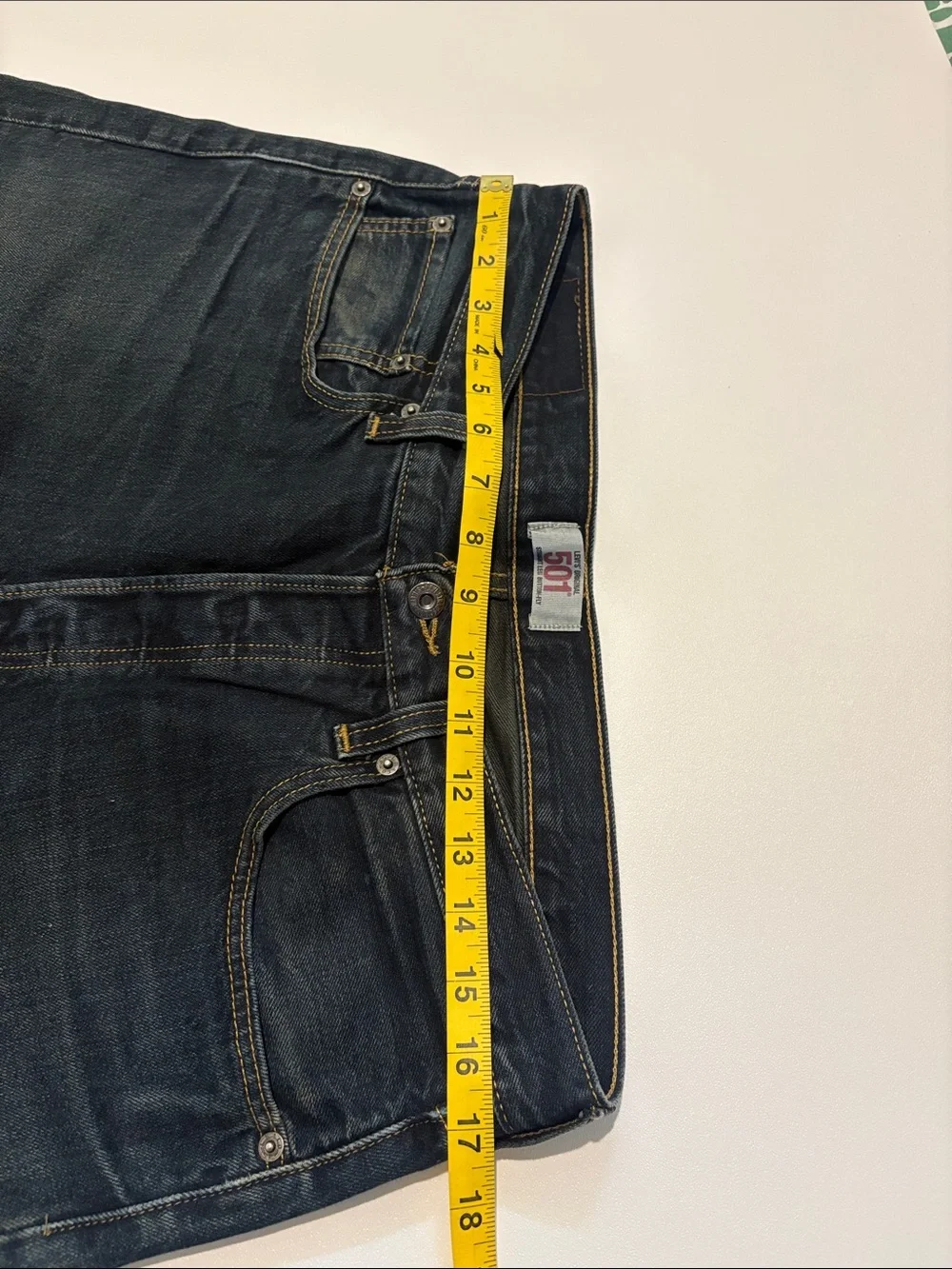 Levi's Men's Black Straight-Leg Button-Fly Jeans